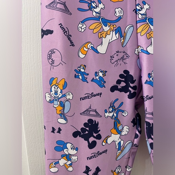 RunDisney Purple Leggings - Picture 3 of 7